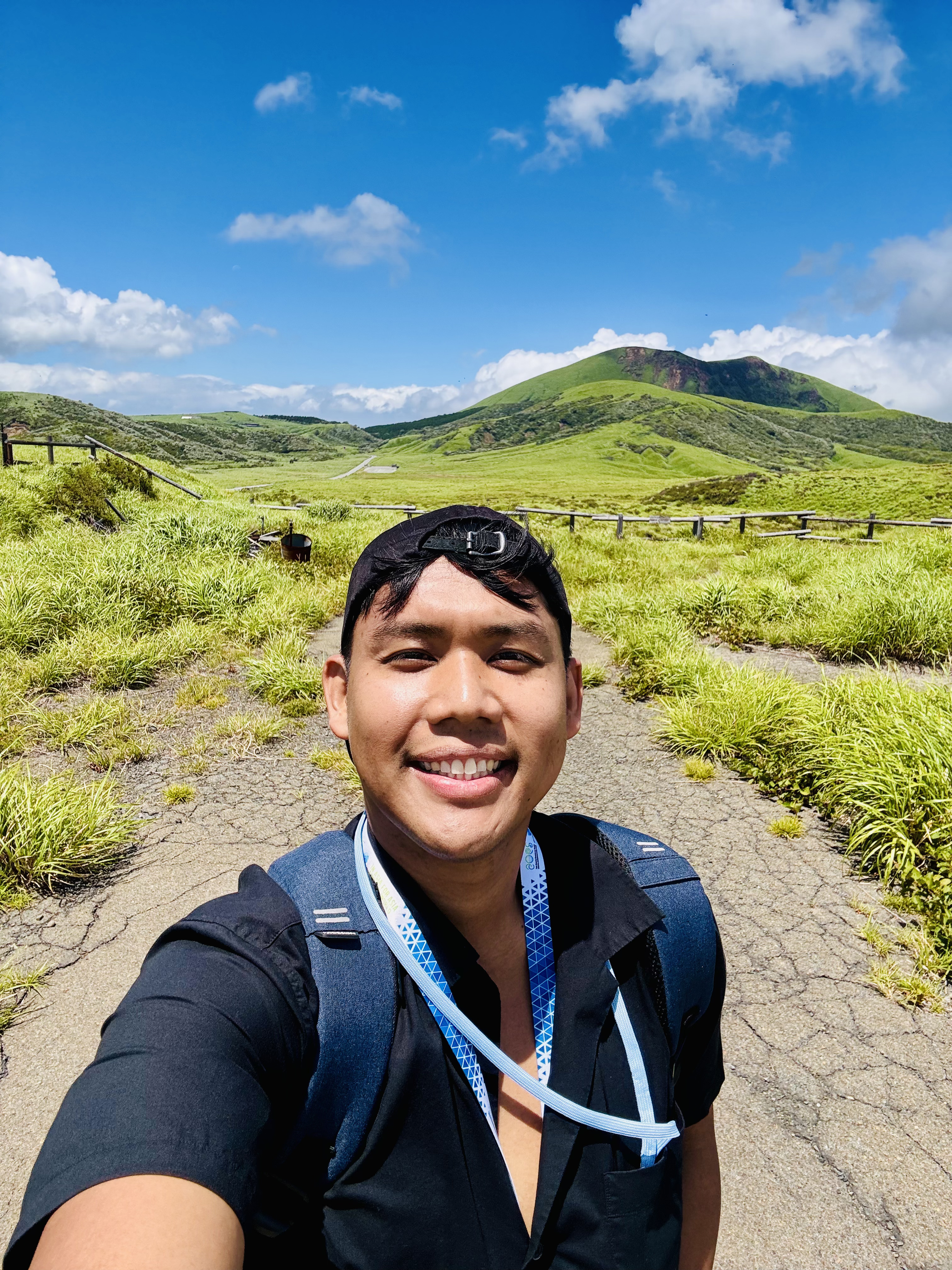 Final selfie at Aso Volcano